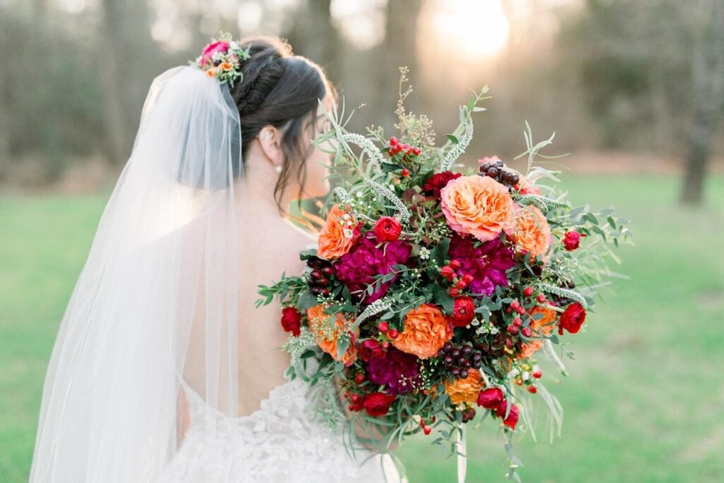 ORANGE WILDFLOWER: Bridal Veil, Summer Fall Wedding, Floral