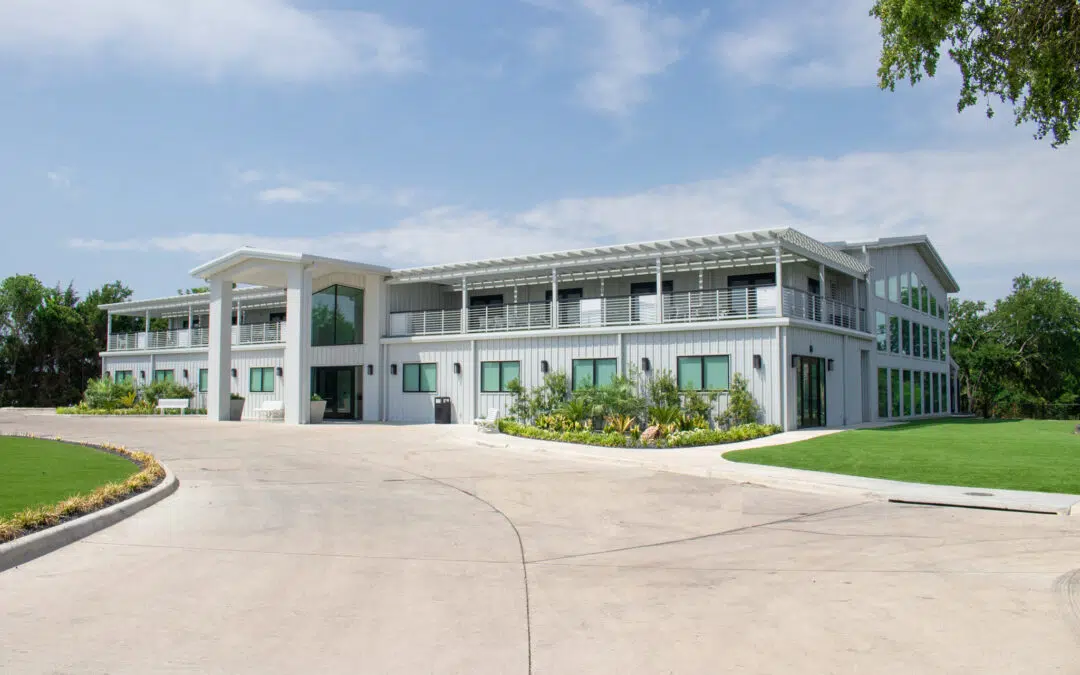 15 Things to Know Before Booking Your Wedding Venue