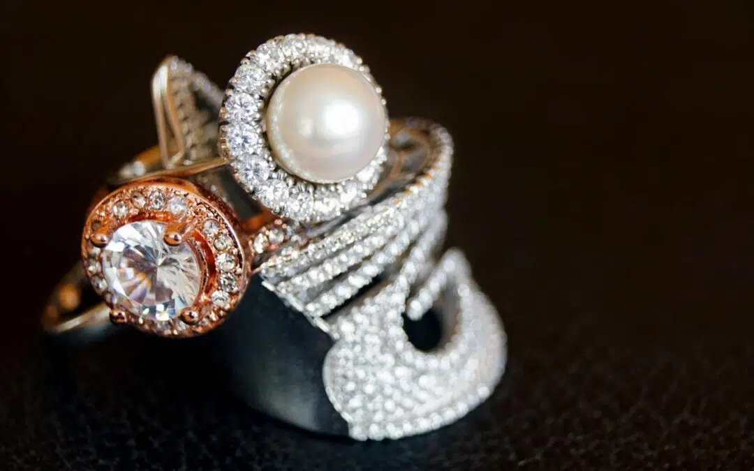 8 Non-Traditional Engagement Ring Ideas