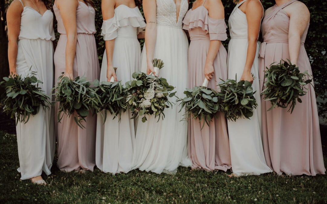 10 Unique Bridesmaid Gift Ideas That Your Bridal Party Will Love