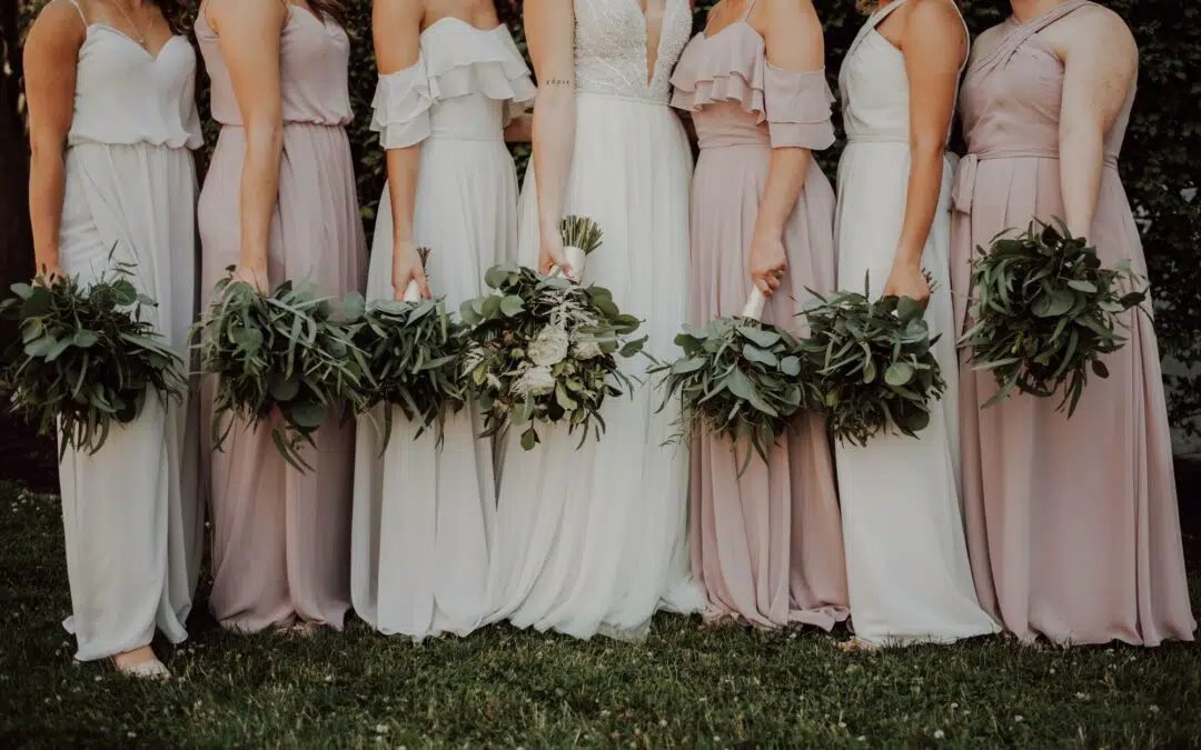 10 Unique Bridesmaid Gift Ideas Your Bridal Party Will Love
