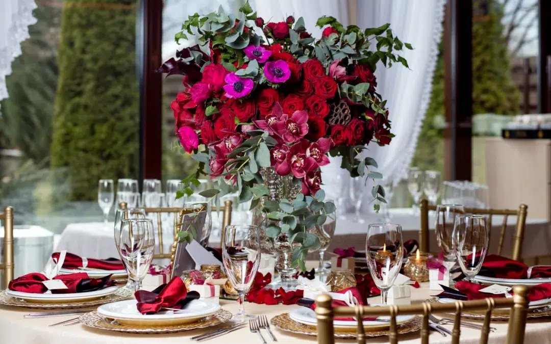70 Unique Wedding Centerpiece Ideas (Sorted By Theme)